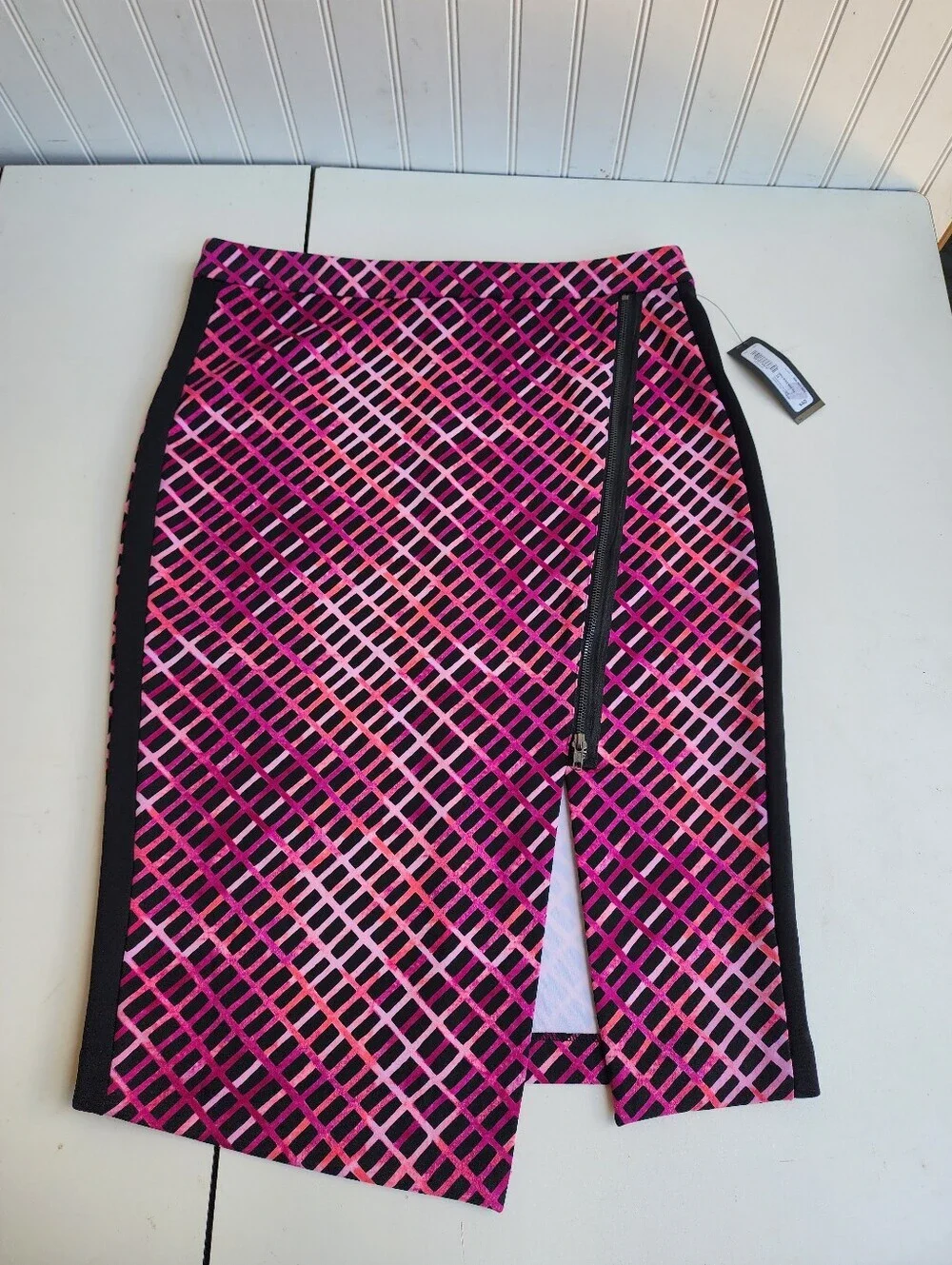 NWT Worthington Exposed-Zip Print Envelope Skirt Coral Pink Black Stretch Sz 14